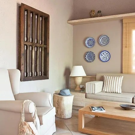 Villa Kumlubuk Sleeps 3 Pool Air Con Wifi